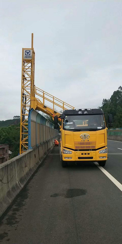 橋梁檢測車出租003