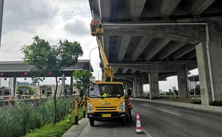 新疆登高車出租